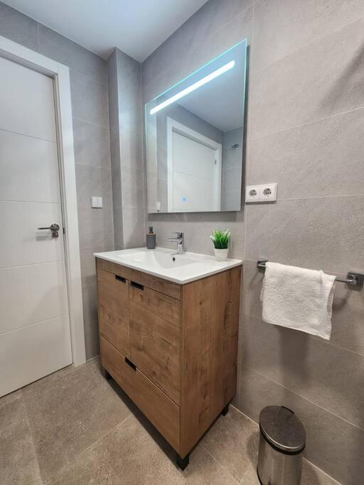 Piso De Diseno Elche Leilighet Eksteriør bilde